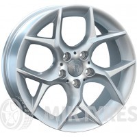 Replay BMW (B125) 8x18 5x120 ET 30 Dia 72.6 (silver)